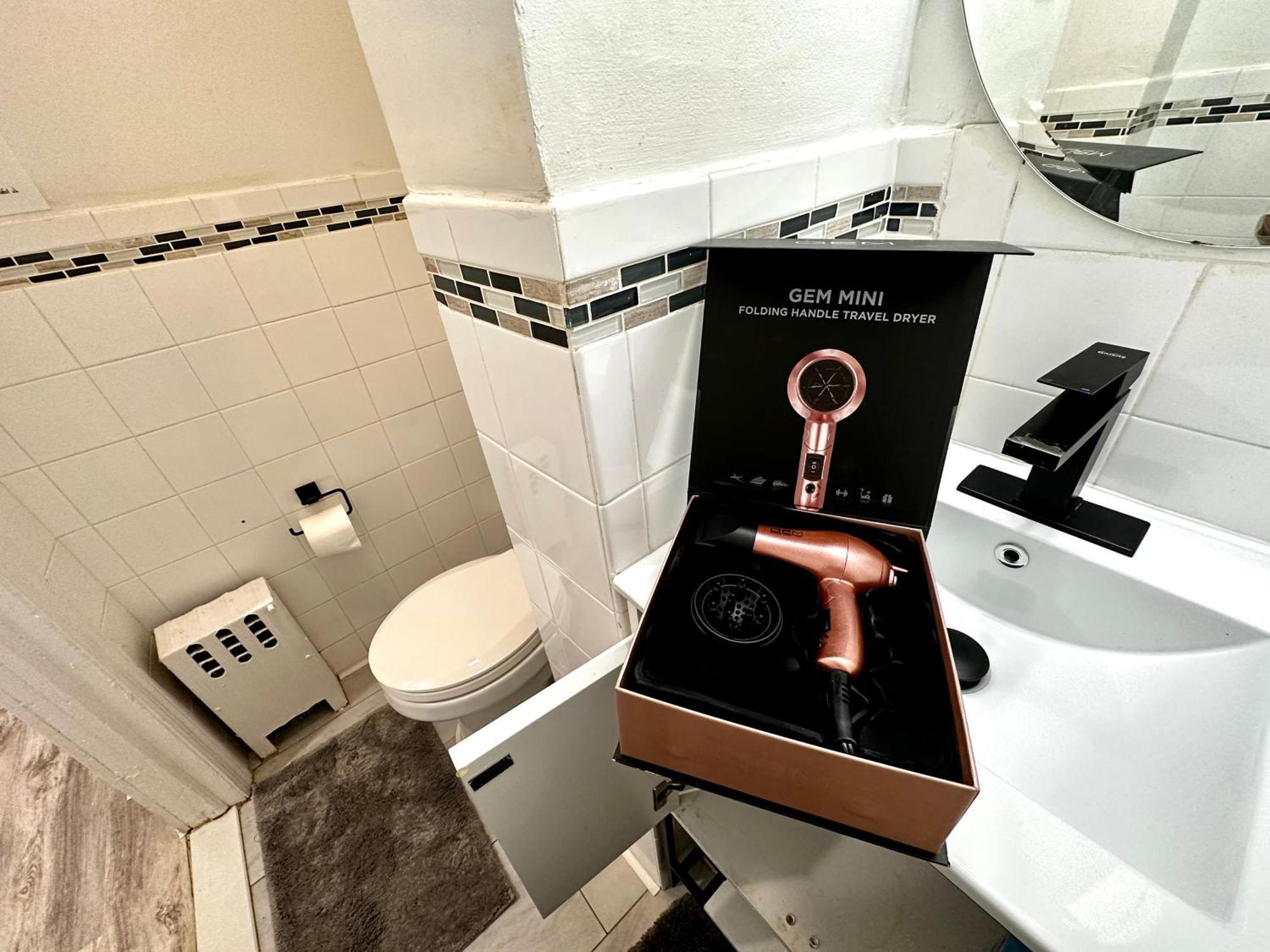 3-A Diamond In Yonkers, Ny Apartment Bagian luar foto